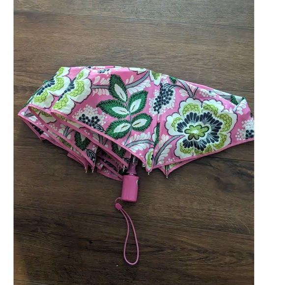 Vera Bradley Accessories - Floral Priscilla Pink Vera Bradley Travel‎ Umbrella Folding Compact Portable